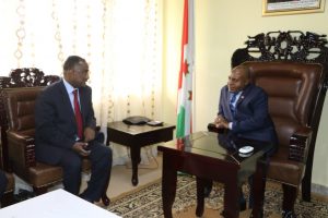 Burundi : Visite du DG EAC d'Ethiopian Airlines ( Photo : RTNB.BI  2019 )