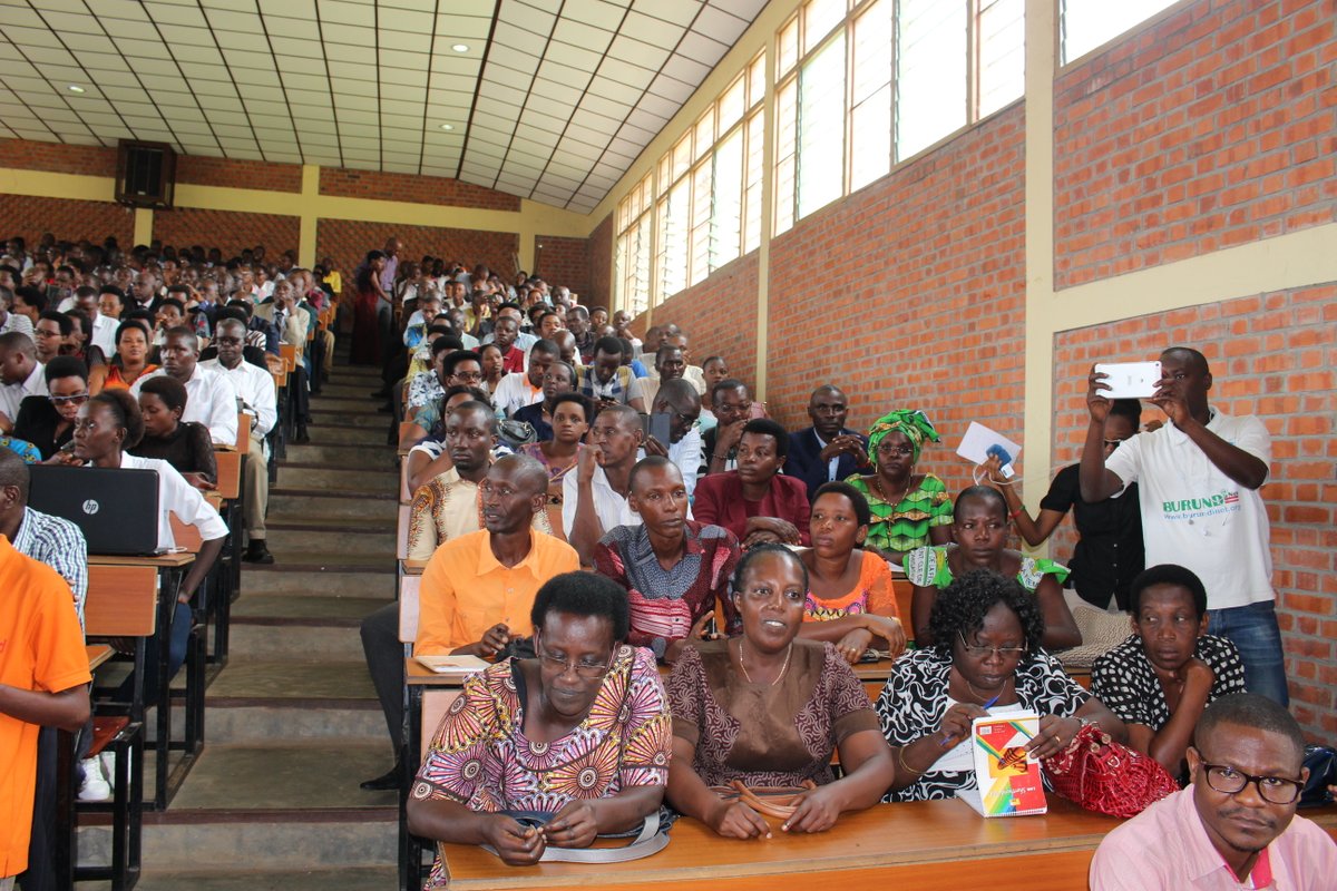 Burundi :  La modernisation du Kirundi, langue des Barundi  ( Photo : Intumwa, abp, EjoHezaNews  2019 )