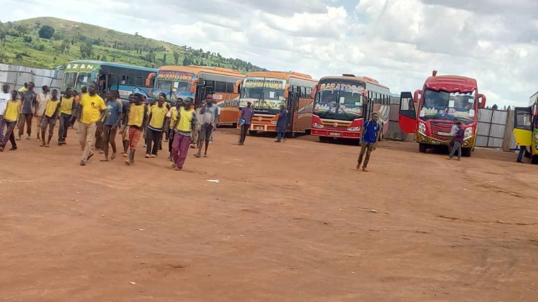 Burundi : 529 réfugiés Burundais rapatriés de Tanzanie vers Makamba ( Photo : Le Renouveau 2019 )