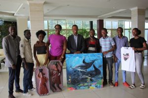 Burundi : L'artiste-peintre NDAYIHEKE est coach au Light Award 2019 ( Photo : @JimbereMag 2019 )