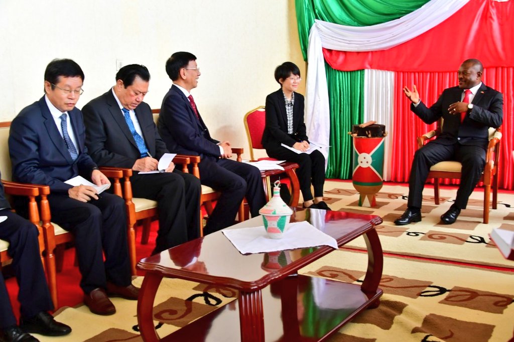 Burundi : Le Président reçoit des parlementaires venus de Chine (Photo : RTNB.bi 2019 )