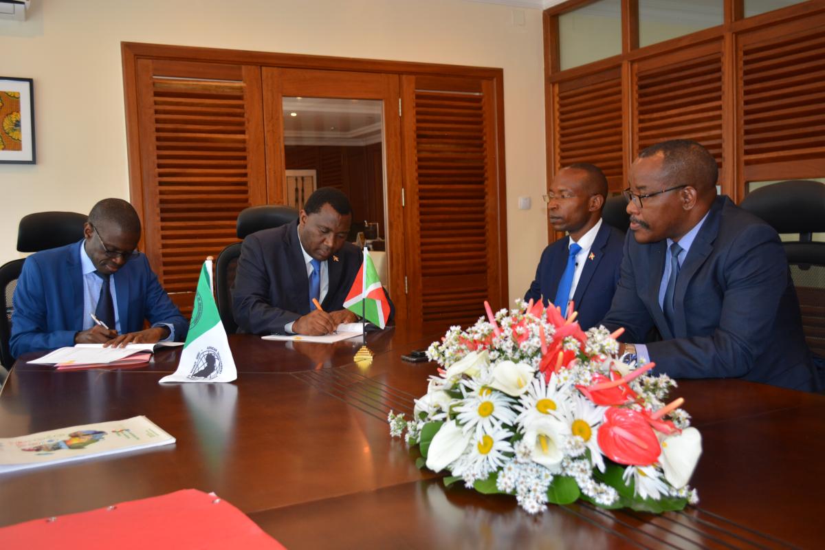 Burundi : Signature d'un accord de don de 1,4 Millions USD avec la BAD ( Photo : http://finances.gov.bi 2019 )