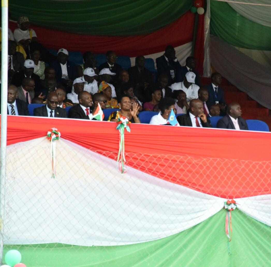 Burundi : 1 Mai - La famille présidentielle à Rumonge pour la fête du travail ( Photo : RTNB.BI 2019 )