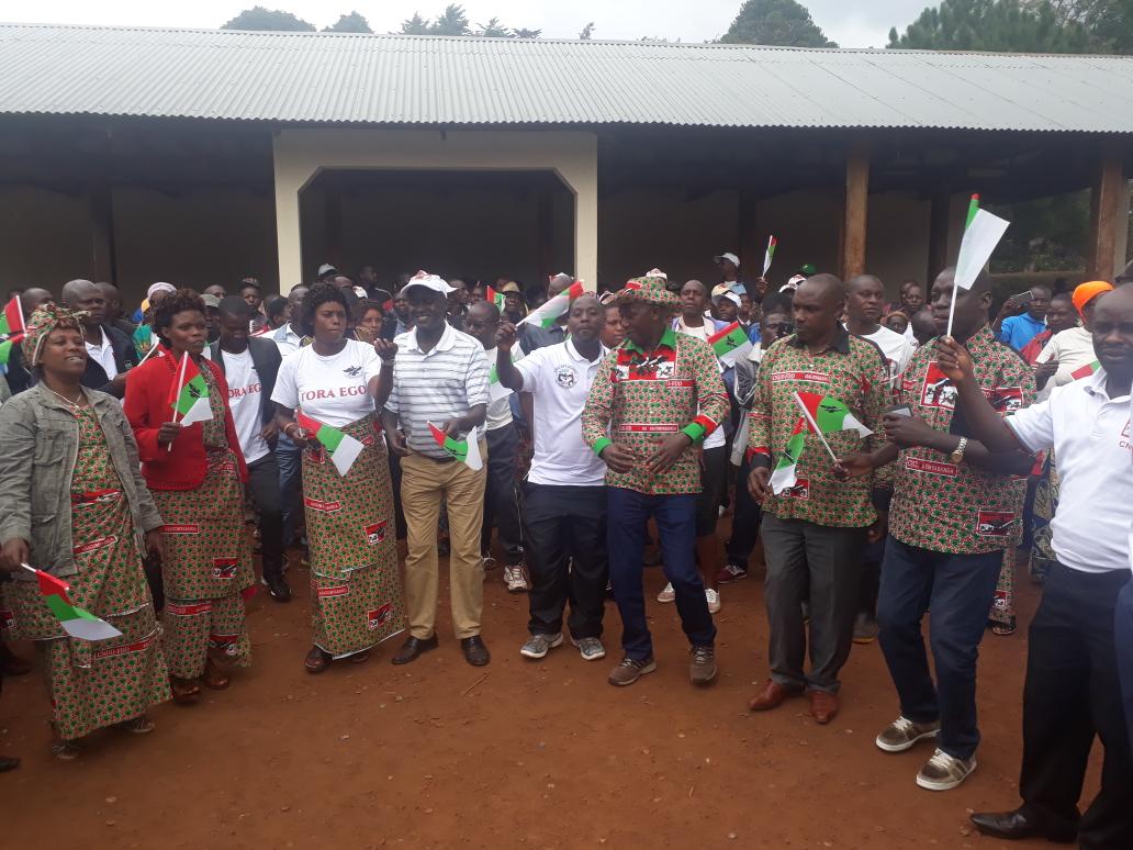 Burundi : Plus de 200 nouveaux Bagumyabanga CNDD-FDD à Mwaro ( Photo : INTUMWA  2019 )