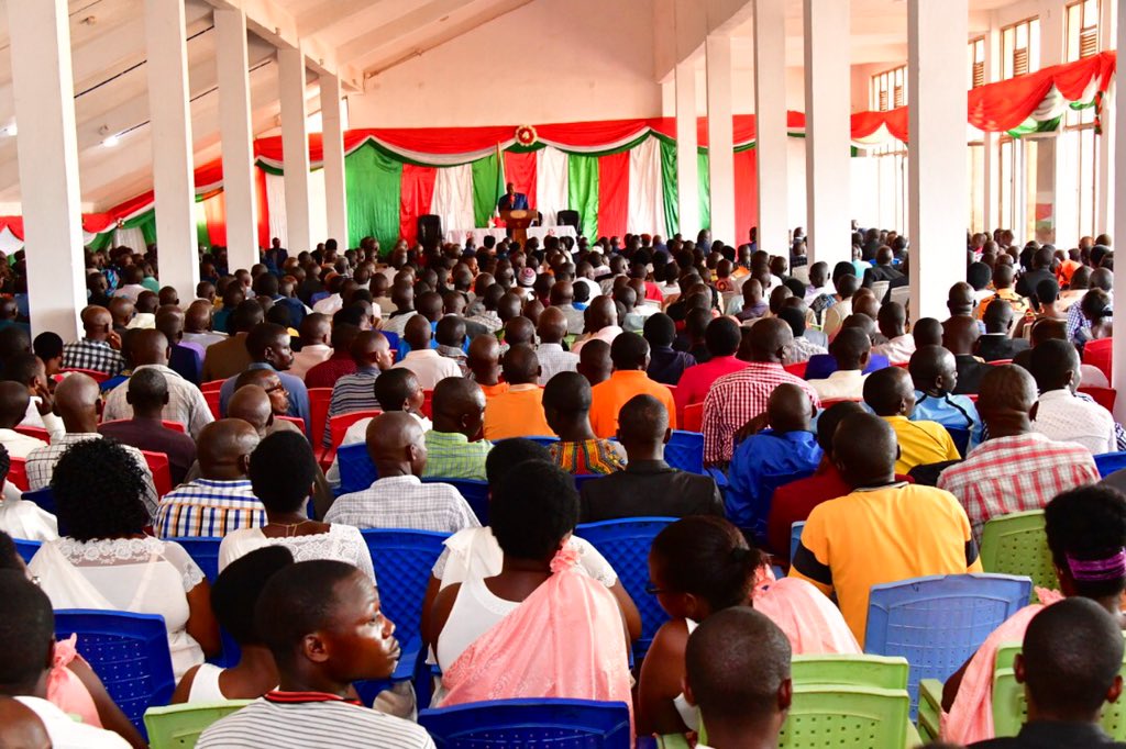 Burundi : Moralisation à Cibitoke – Le Président rappelle L’UBUNTU  ( Photo : Le Renouveau  2019 )