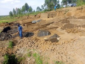 Burundi : Sensibilisation contre l'exploitation illégale de minerais ( Photo : OBM, Le Renouveau 2019 )