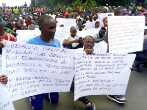 Burundi : Manifestation - 200.000 Barundi contre les média occidentaux ( Photo : EJOHEZANEWS, IMWAHO, ABP, RTNB.BI, AJAPAFRICAINE )