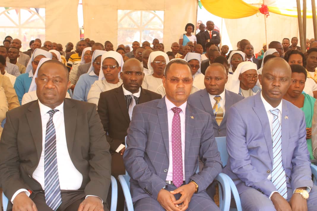 Burundi : Ordination de 32 hommes d'Eglise à la Paroisse Rubungu ( Photo : INTUMWA 2019 )