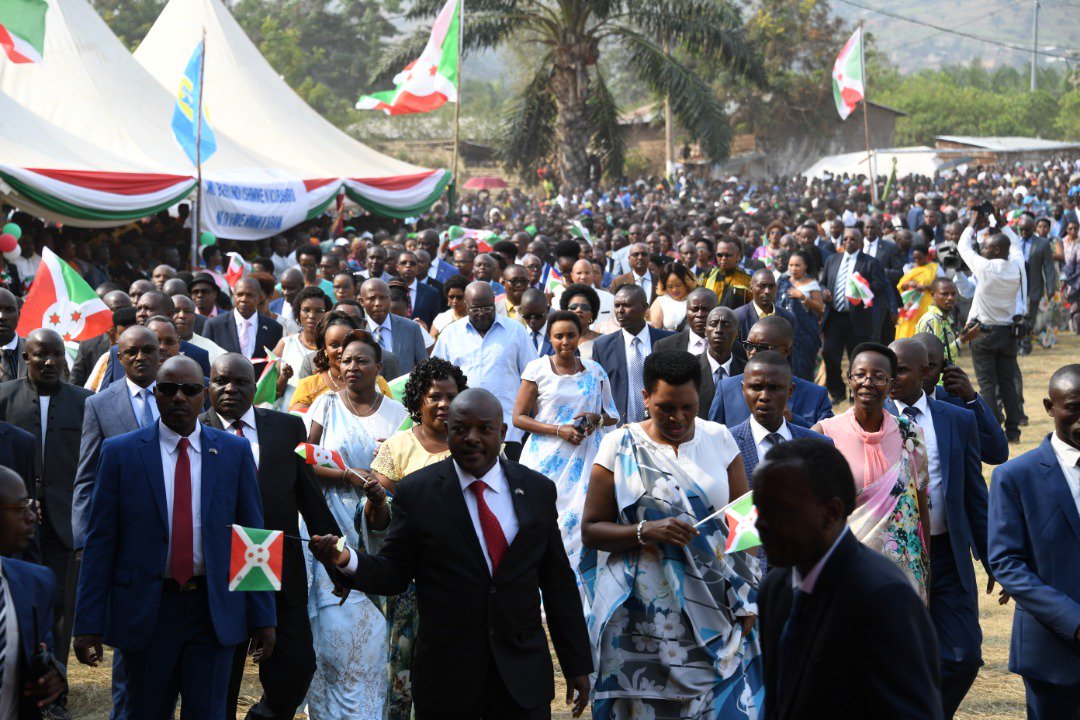 Burundi : La Famille Présidentielle organise 5 jours de louanges à IMANA ( Photo : 1VP 2019 )
