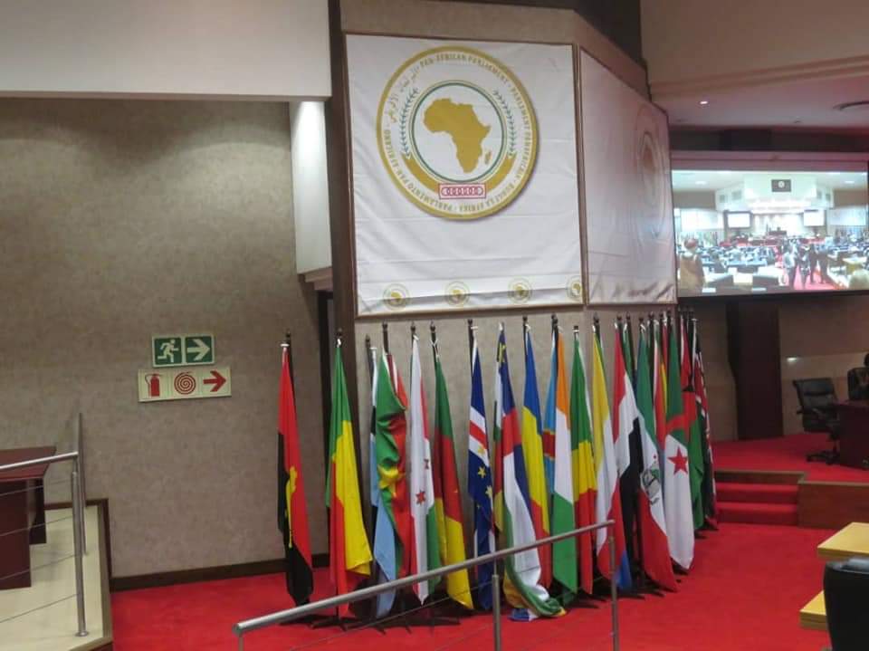 Burundi : NDIKURIYO, élu 2ème V.P. de l'Association des Parlements Africains ( Photo : senat.bi  2019 )