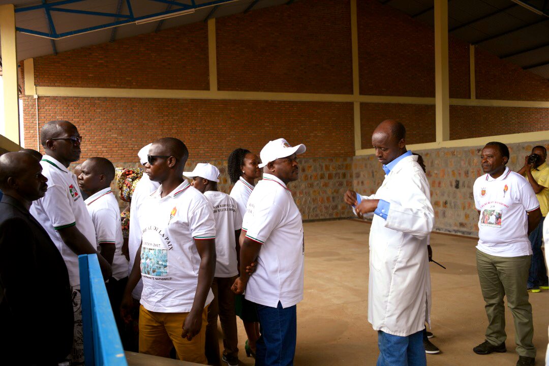 Burundi : Inauguration d'un Centre vétérinaire à Mutimbuzi, Bujumbura  ( Photo : Présidence.bi  2019 )