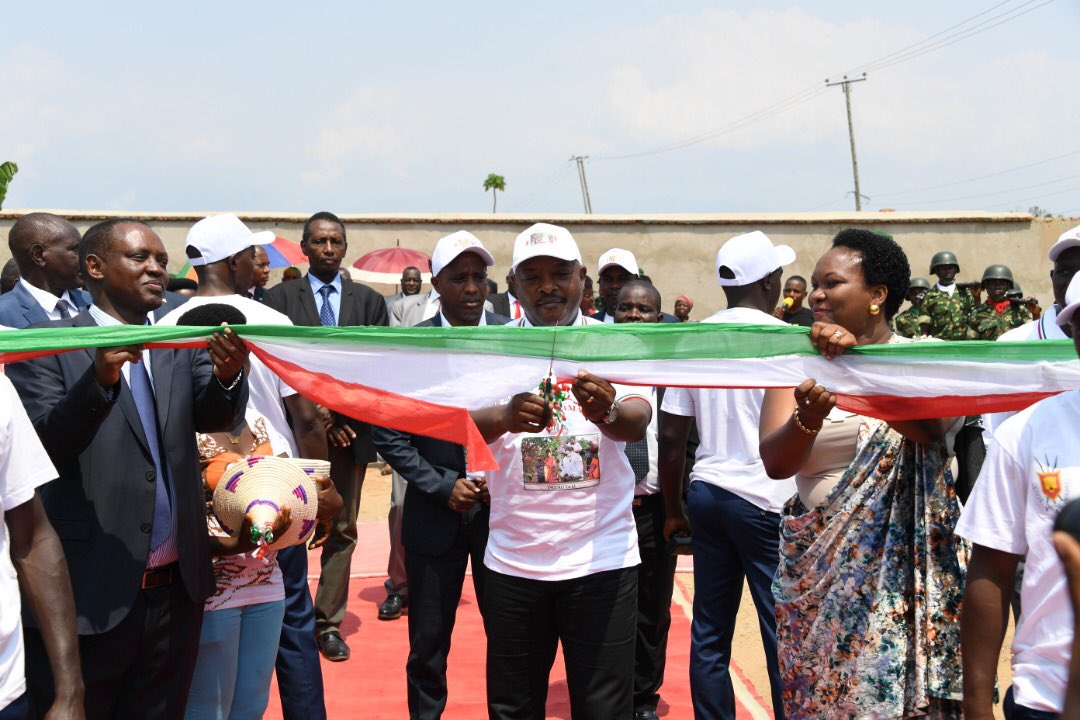 Burundi :  Inauguration du Baho Medical Polyclinic de Mutimbuzi ( Photo :  presidence.bi  2019 )
