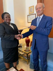 La nouvelle Ambassadeur du Burundi en Italie - NDAYIZEYE Espérance ( Photo : Ministère burundais des Affaires Etrangères 2019 )