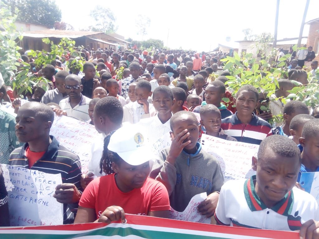 Burundi : Un mouvement -Décolonial- de 500.000 manifestants ( Photo : Province de GITEGA, ABP, IRADUKUNDA Dieudonné, Joel Nzoyisaba, Province Kirundo  2019   )