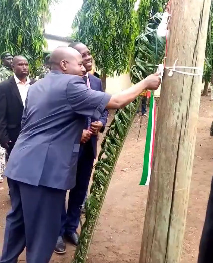 Burundi : Inauguration d'une ligne électrique à Nyamitanga, CIBITOKE ( Photo : 2ème Vice Présidence du Burundi 2019 )