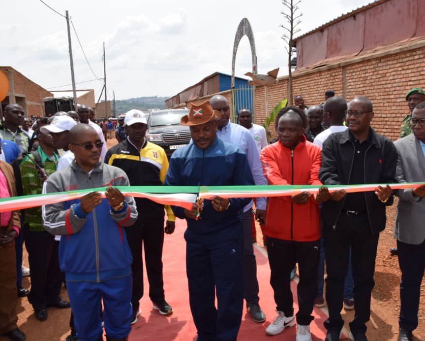 Burundi : Inauguration de la Koperative Dushingure Itomati à Ngozi ( Photo : Le Renouveau 2019 )