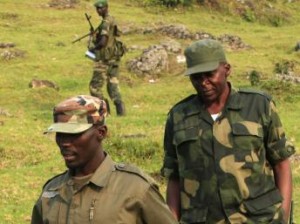 Le colonel Makenga et ses hommes du M23, le 8 juillet 2012. REUTERS/James Akena