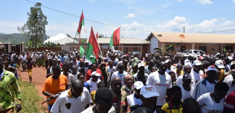 Burundi : Le CNDD-FDD ouvre 5 permanences collinaires à KARUSI