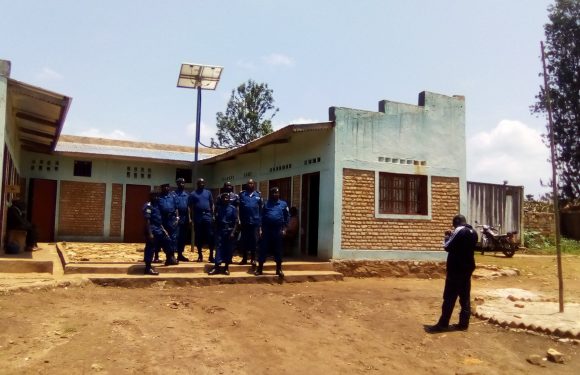 Burundi : Visite du nouveau Commissariat Communal de BUGENYUZI / KARUSI
