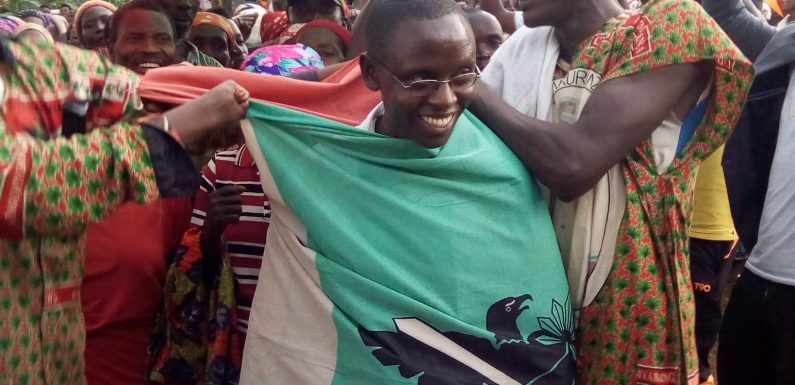 Burundi : Le Chef de la JRR – UPRONA quitte et adhère au CNDD-FDD / MWARO