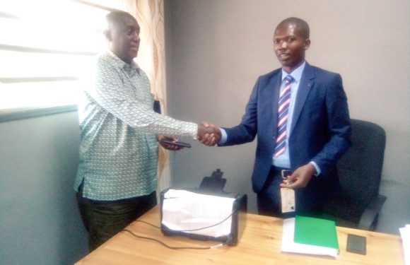 Burundi : Nouveau Médecin Directeur au District Sanitaire de KIGANDA / MURAMVYA