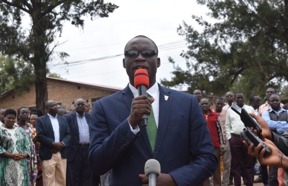 Burundi : GITEGA se souvient de Feu NTARYAMIRA Cyprien, 26 ans après