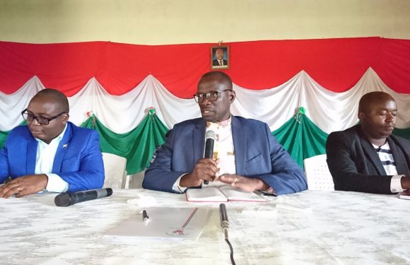 Burundi :  La décentralisation à RUMONGE , BURAMBI et BUYENGERO