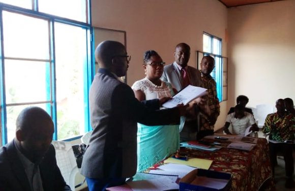 BURUNDI : NTAHOMVUKIYE Geneviève, nouvelle administrateure de la commune KANYOSHA