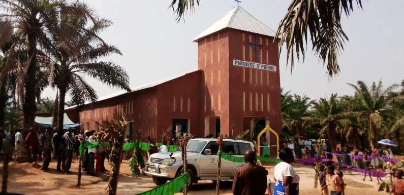 BURUNDI : Inauguration de la Paroisse St Pierre de Gatete / RUMONGE