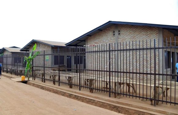 BURUNDI : Inauguration du marché moderne de MUHANGA, KAYANZA