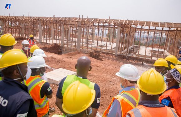 BURUNDI : RUSUMO FALLS – Le poste de transformation électrique de MUKONI / MUYINGA