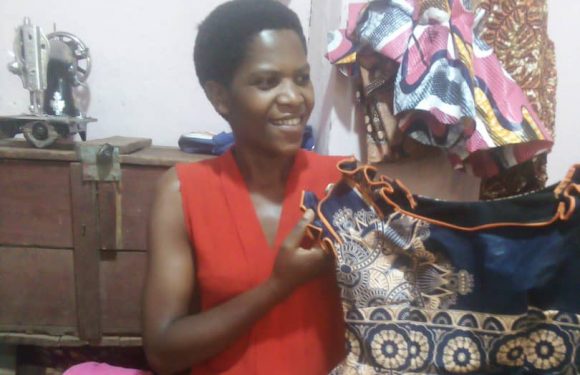 BURUNDI : Anitha, la couturière professionnelle / GITEGA