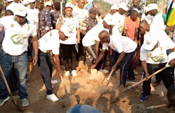 BURUNDI : TDC – Paver des classes de l’école de BUCUZI à MURWI / CIBITOKE