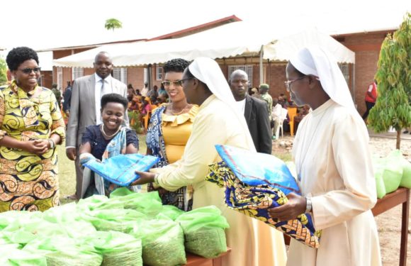 BURUNDI : Visite de l’Hospice Sainte Elisabeth de GIHANGA / BUBANZA