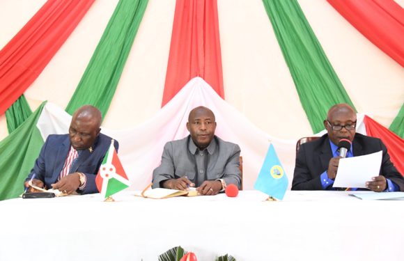 BURUNDI : Rencontre avec les élus et les administratifs de MWARO