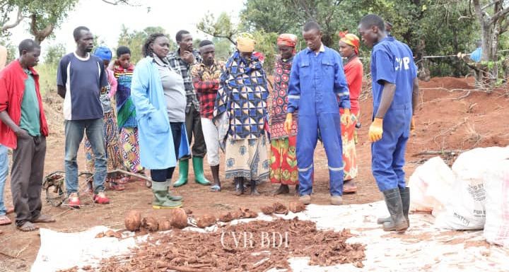 GENOCIDE CONTRE LES HUTU DU BURUNDI EN 1972 : Les réfugiés HCR du RWANDA de 1959 utilisés pour massacrer à MUYINGA
