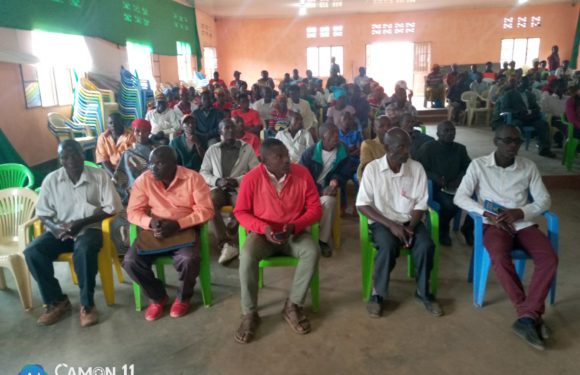 BURUNDI : NYABIRABA en réunion avec L’ AHAMR autour de l’eau / BUJUMBURA