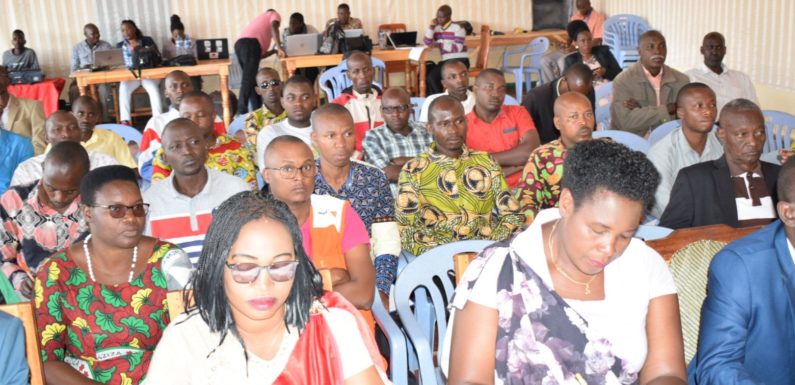 BURUNDI : Échange socio-économique avec les élus locaux à CANKUZO