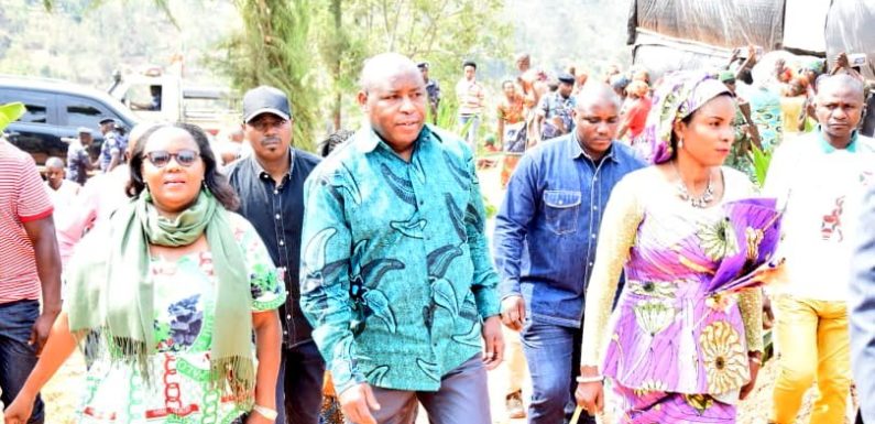 BURUNDI – JOURNEE DE LA SOLIDARITE LOCALE 2021 : Le Chef d’Etat chez lui à MUSAMA, GIHETA / GITEGA