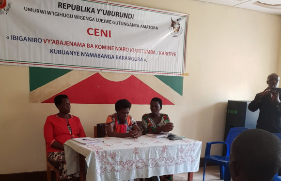 BURUNDI : LA CENI sensibilise LA COMMUNE BWERU / RUYIGI