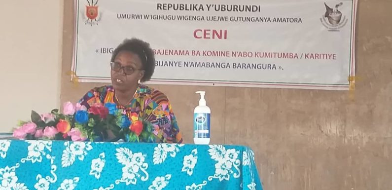 BURUNDI : La CENI en réunion d’échange avec les Conseils des collines à RUTANA