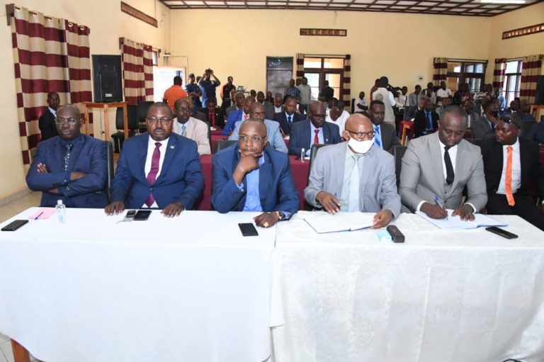 BURUNDI : Le Chef d’Etat rencontre les partis politiques à GITEGA
