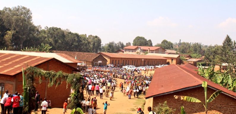BURUNDI : Rentrée scolaire à l’école fondamentale GATARA I / KAYANZA