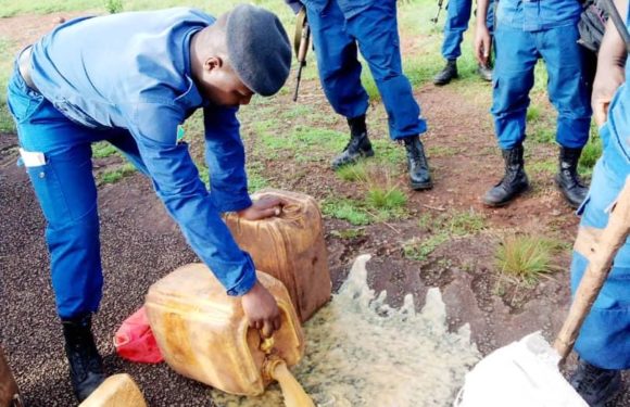 Burundi : Arrestation de 2 fabricants et dealers d’- umudring – à KAYOKWE / MWARO