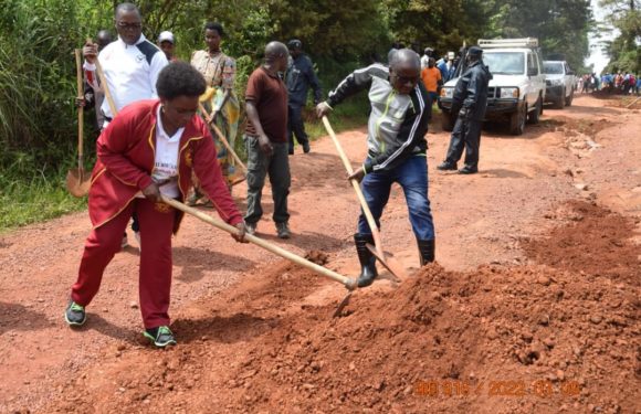 BuRuNDi : TDC – Entretien de la route CaNKuZo – MiSHiHa / CaNKuZo