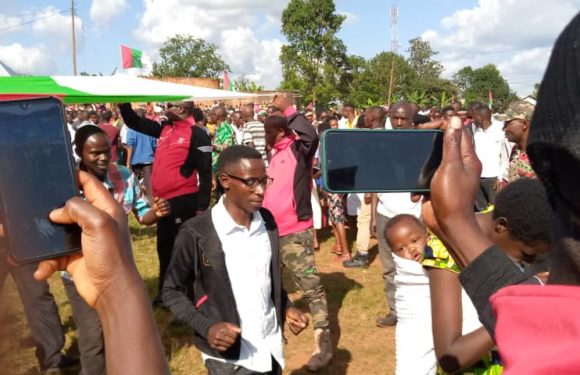 BuRuNDi : 90 ex-CNL entrent au CNDD-FDD à BuHiGa / KaRuSi