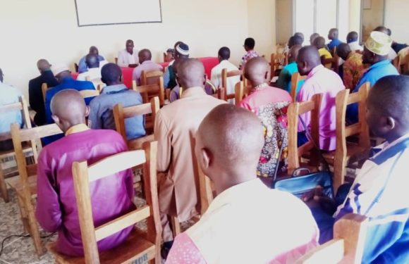 Burundi : Réunion avec les chefs de services déconcentrés à GiTeRaNYi / MuYiNGa