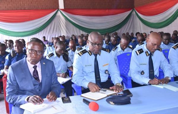 Burundi :  Parler  – sécurité –  dans la région ouest