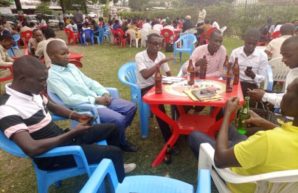 Burundi : Les natifs de la colline Rushombo pensent socio-économique / Muyinga