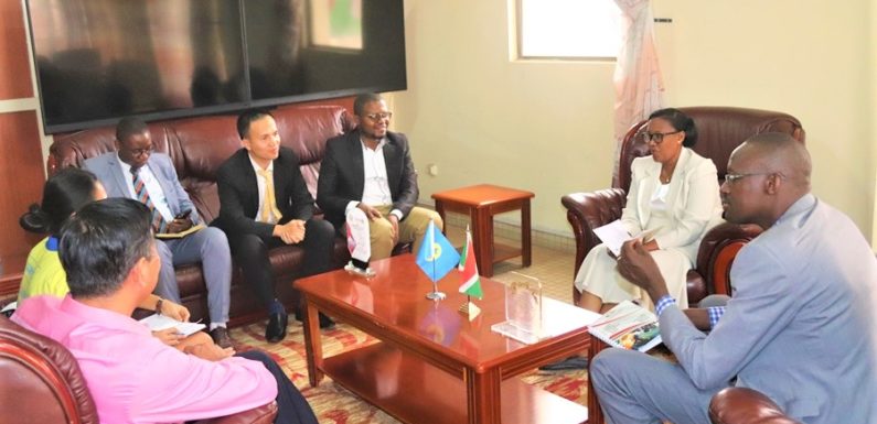 Burundi / Vietnam : Rencontre avec Lumitel concernant le portail e-Gouverment